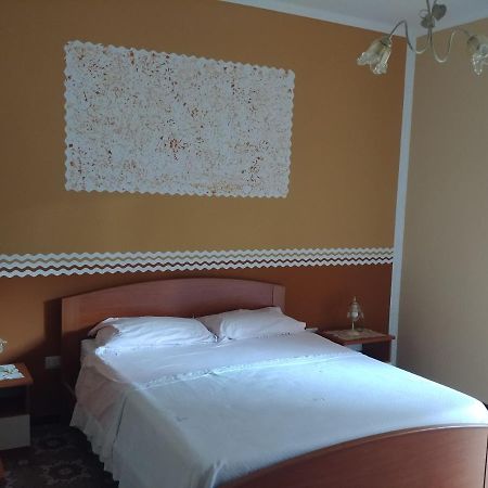 Bed and Breakfast Il Sole Nel Cilento Санта-Марія-ді-Кастеллабате Екстер'єр фото